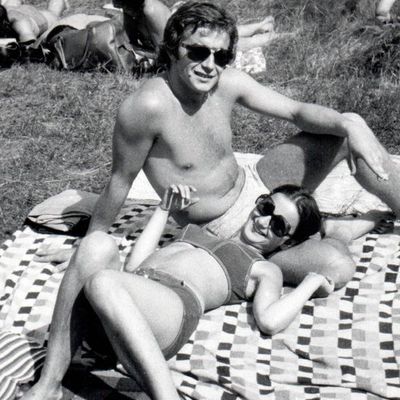 1975